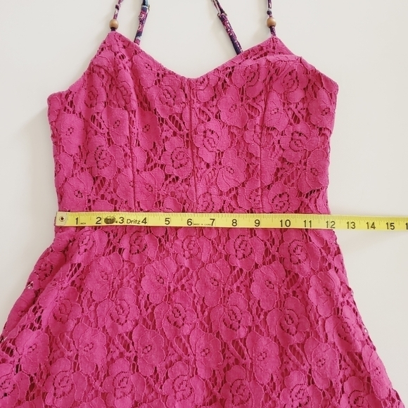 7015 * Xhilaration Lace Spaghetti Strap Mini Dress Magenta Size S - Picture 8 of 9